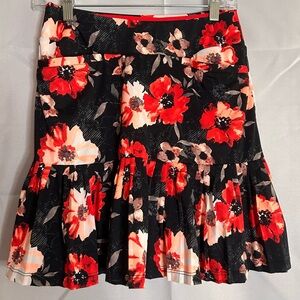 Tail tennis skort size XS floral print with front pockets